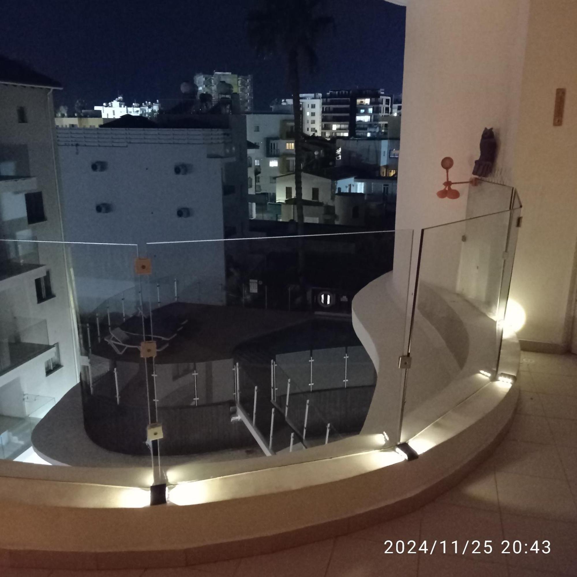 Anamor Apartment 408 Lárnaca Exterior foto